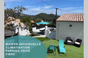 Maison avec jardin, parking entre mer et montagne